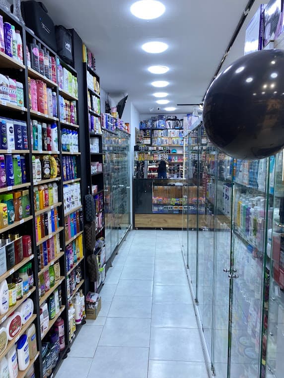 Intérieur du magasin 1